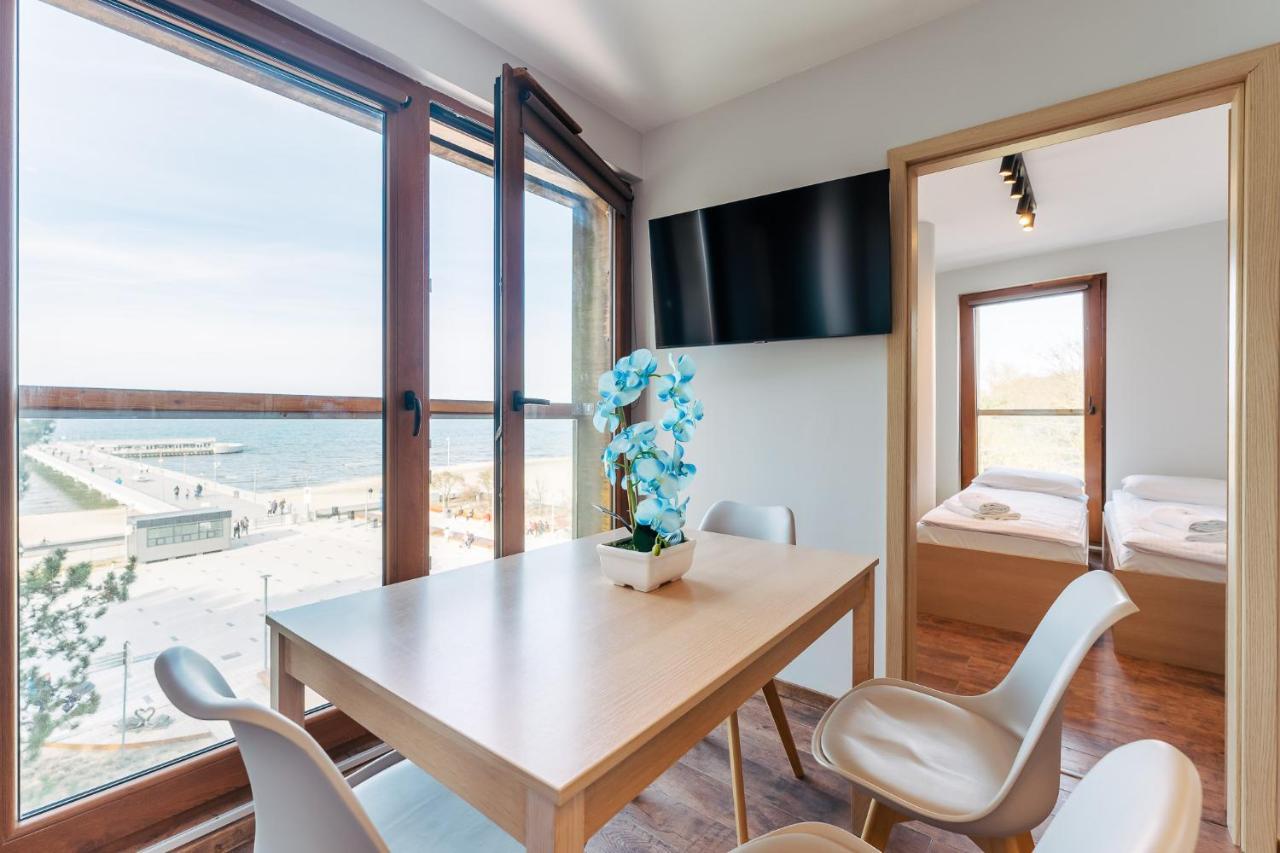 3L Apartments Willa Przy Molo 코워브제크 외부 사진