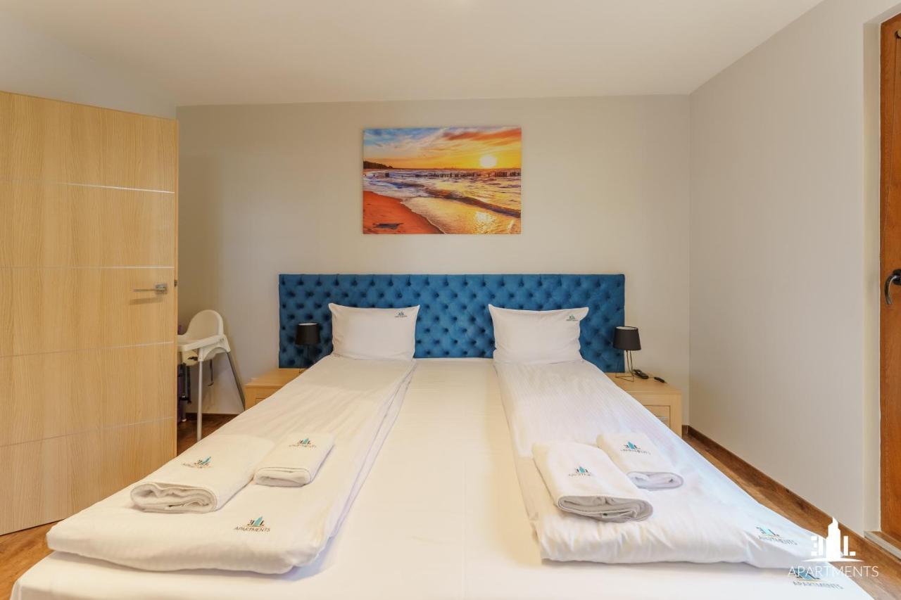 3L Apartments Willa Przy Molo 코워브제크 외부 사진